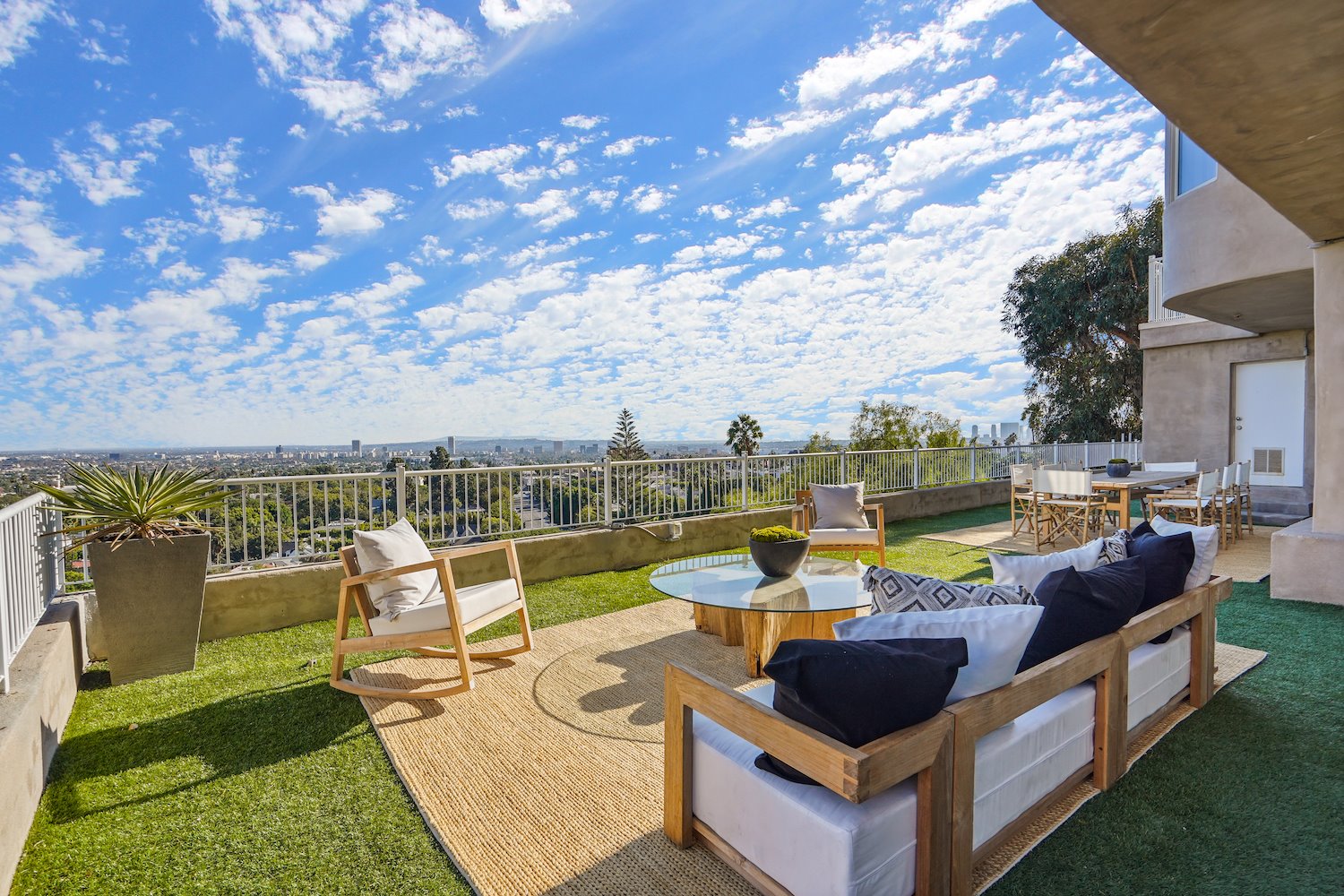 casa Kanye West Hollywood Hills 3