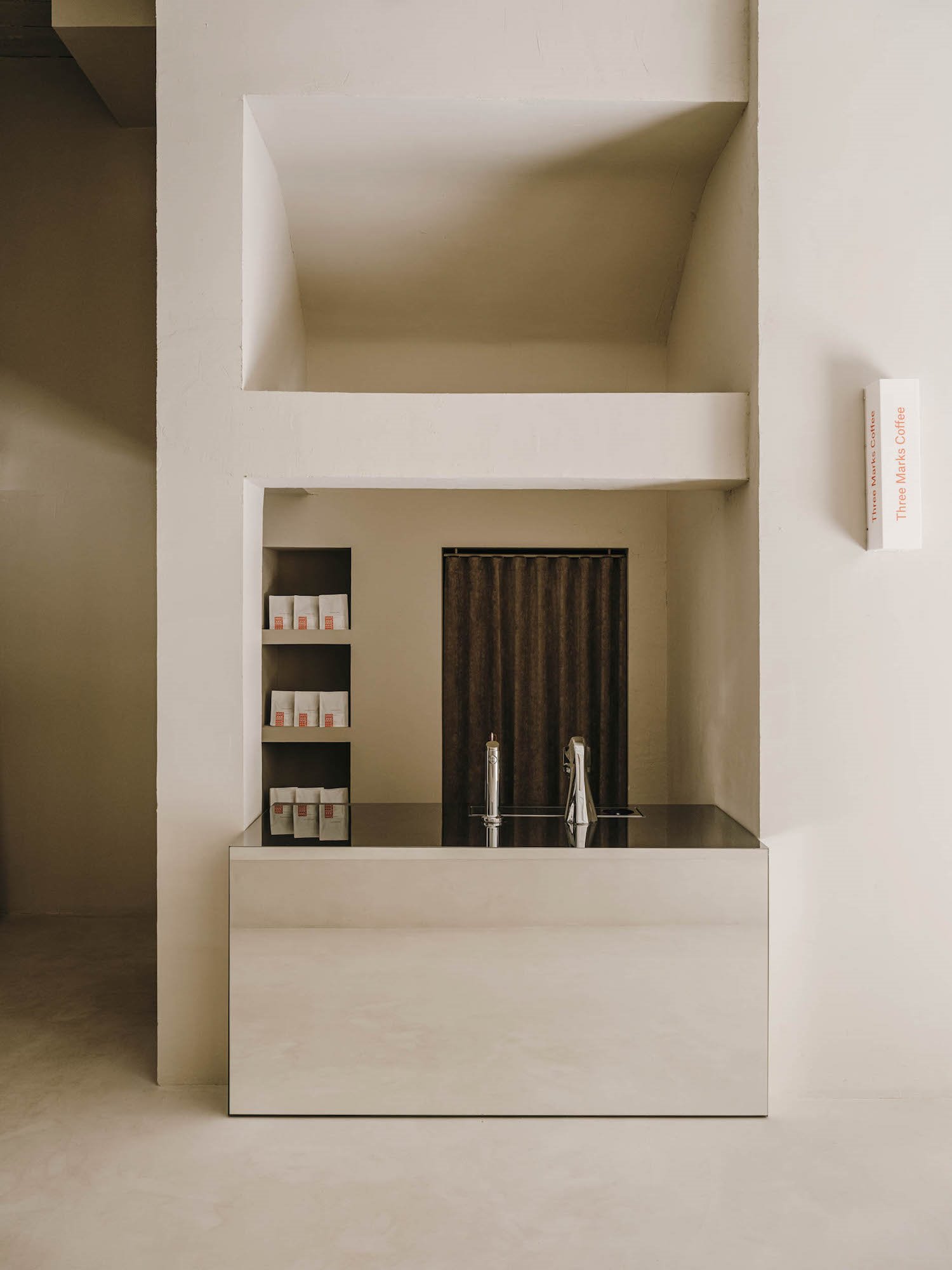 sixnfive isern serra cafe