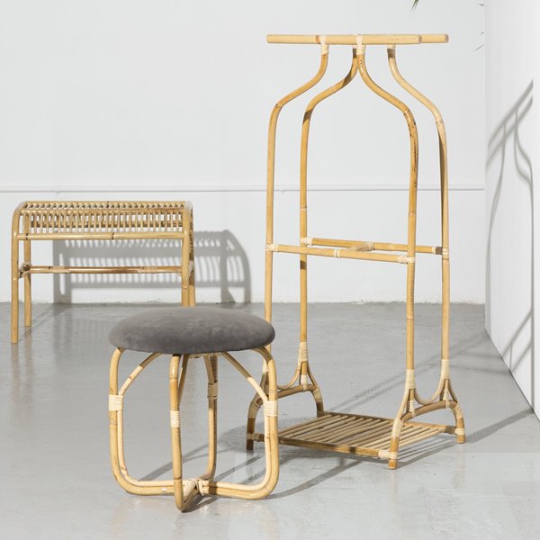 Vuelven los muebles de ratán que Miguél Milá diseñó en los 60 (y los vas a querer)