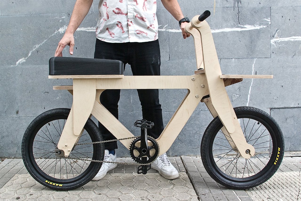 En el modelo Rev3 (2018) se cambió el diseño del cuadro para crear una bicicleta más pequeña que pudiera ser utilizada por gente de diferentes estaturas, con ruedas de 20 pulgadas.