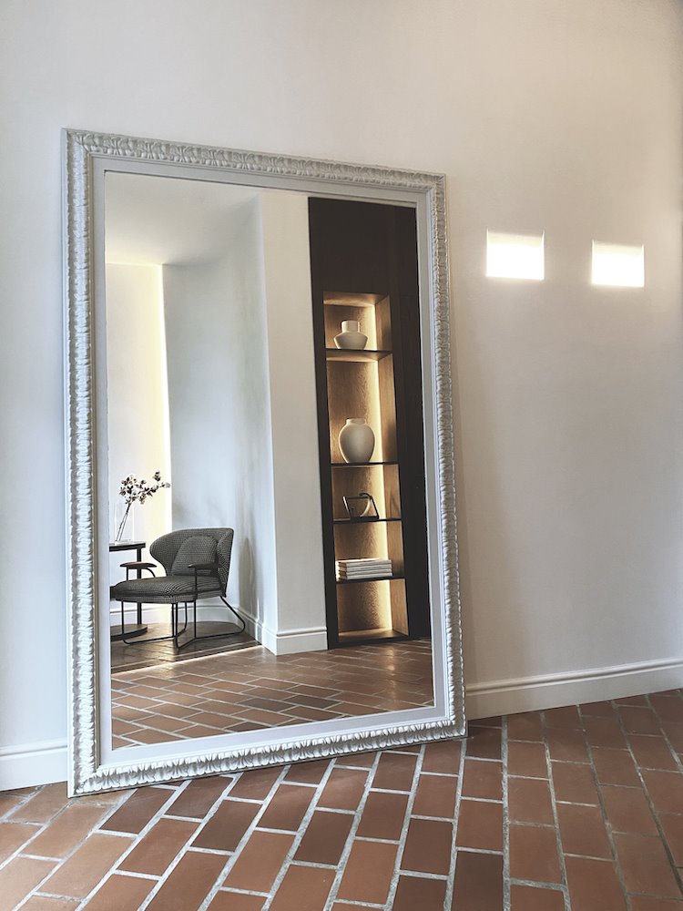 La unión entre madre e hijo y sus trabajos también simboliza la unión de interiorismo y arquitectura, algo que debería ser la base de todo proyecto para conseguir un resultado más coherente.