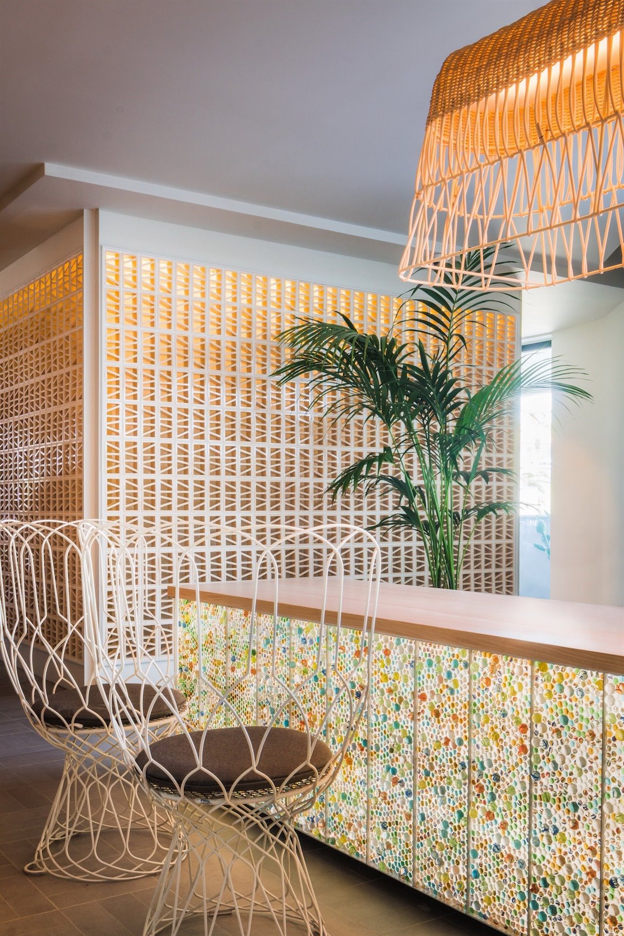 El Hotel Me Sitges Terramar es un proyecto de Lagranja Design. 