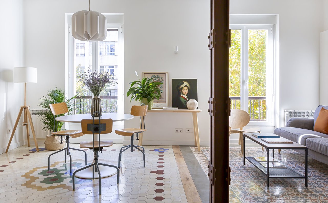 salón y cocina suelos hidráulicos