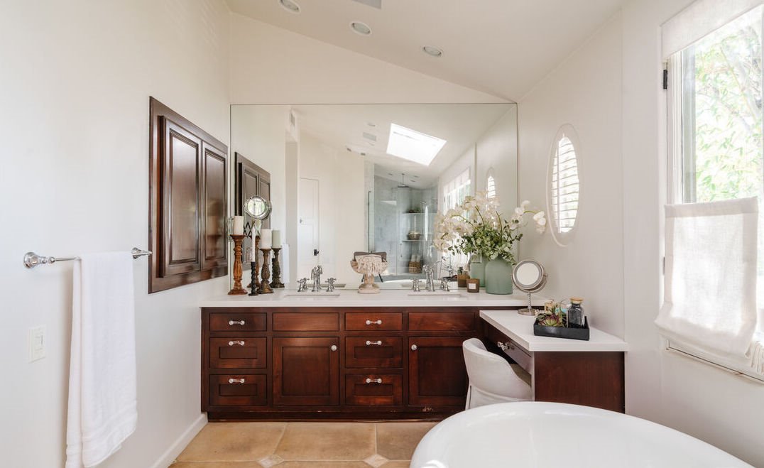 Casa de la cantante Camila Cabello baño