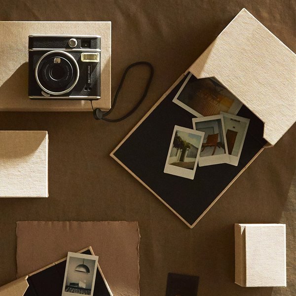 La nueva colección de Zara Home es un homenaje a la fotografía instantánea