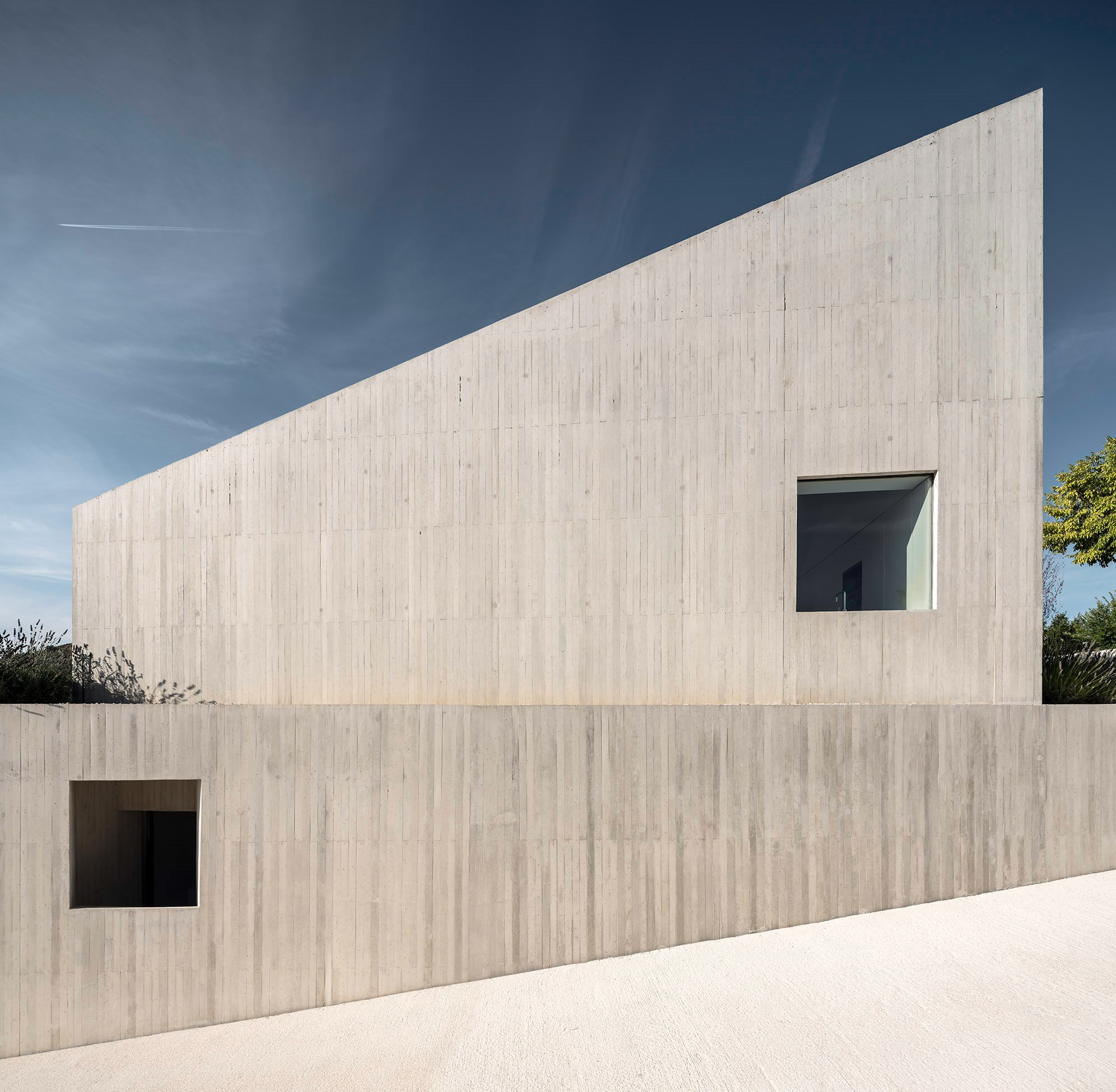 lateral casa hormigó