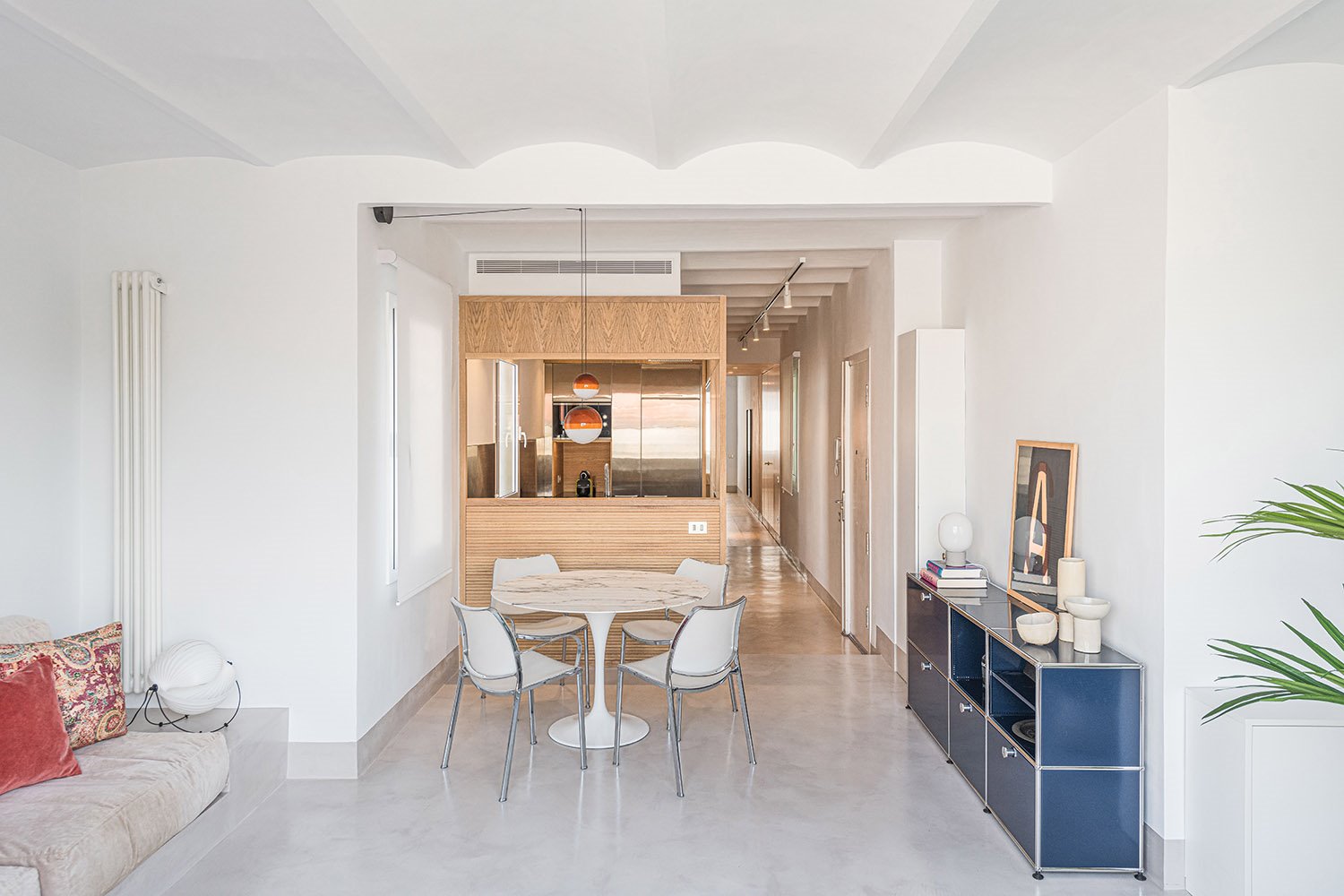 reforma bonba studio barcelona salón comedor cocina foto mercè gost