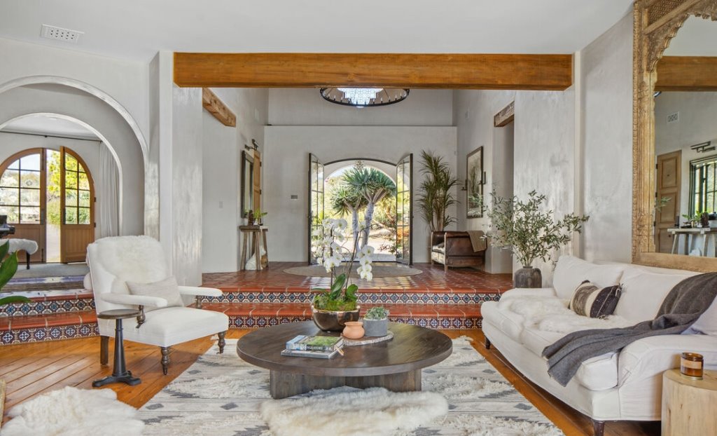 Casa de la actriz Renée Zellweger en Topanga recibidor