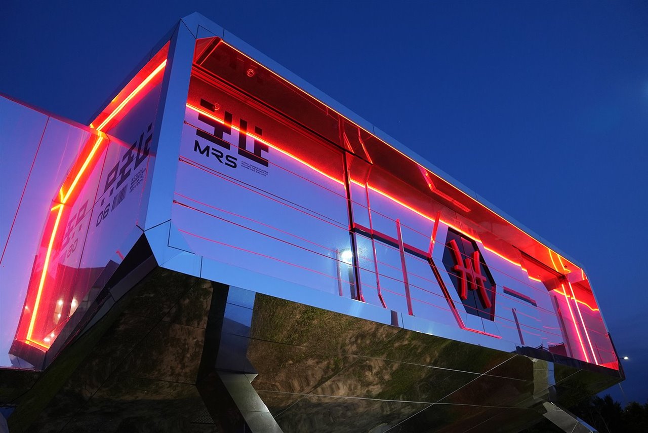 El primer prototipo de casa CyberHut se ha instalado en Santander, sede de la empresa.