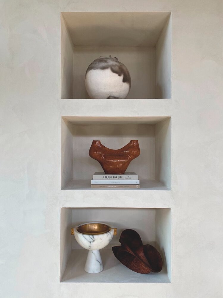 Homo Faber es un proyecto de la Fundación Michelangelo, organización sin ánimo de lucro que busca preservar el trabajo artesanal y establecer vínculos con el mundo del diseño. Para ello han elaborado la guía Homo Faber, que rastrea el trabajo de los mejores artesanos europeos en cada país. En imagen, detalles de espacios diseñados por la interiorista Athena Calderone.