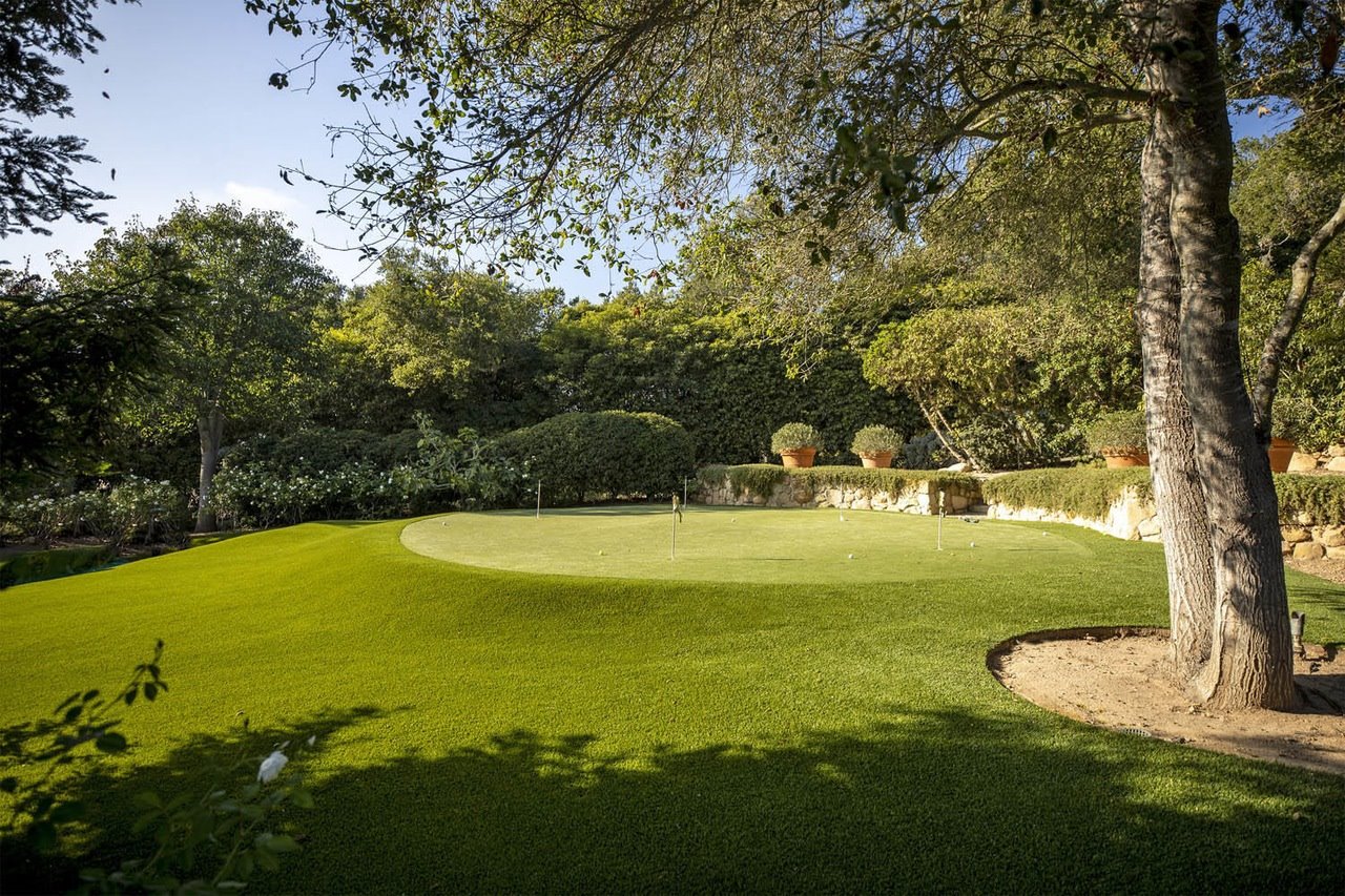 Casa del cantante de Maroon 5 Adam Levine y la modelo Behati Prinsloo en Montecito 14