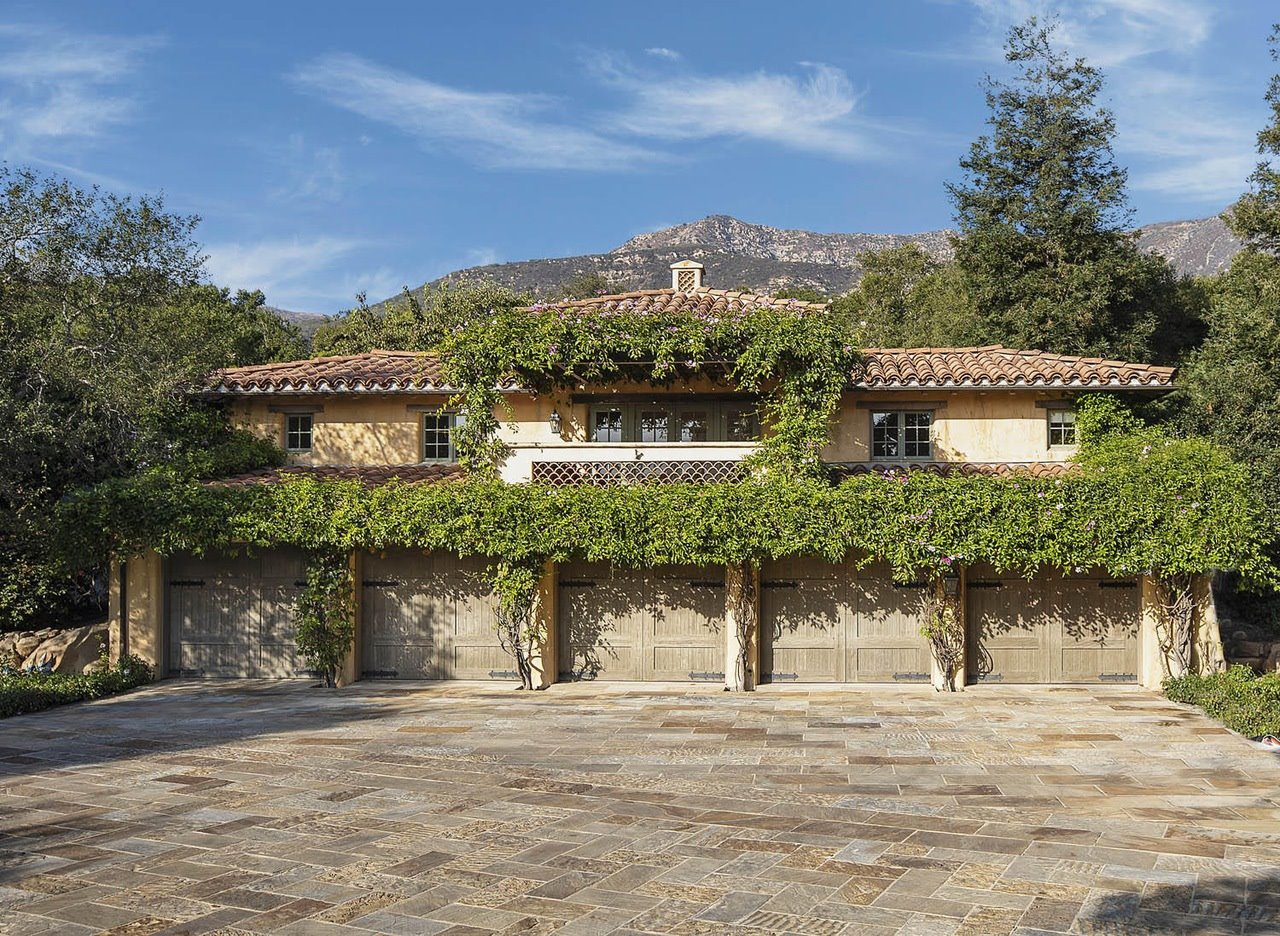 Casa del cantante de Maroon 5 Adam Levine y la modelo Behati Prinsloo en Montecito 16