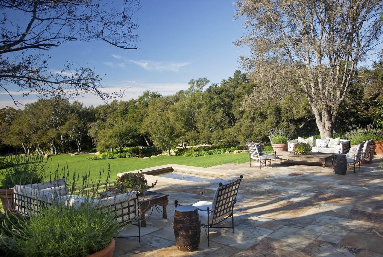 Casa del cantante de Maroon 5 Adam Levine y la modelo Behati Prinsloo en Montecito 5