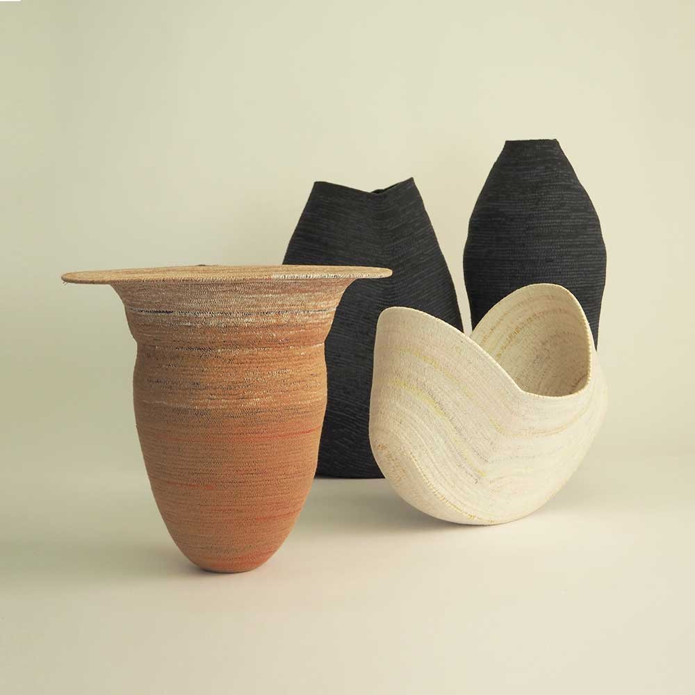 20210831 CristinaVallejo Vessels-group-(5). La asociación artesanía-antiguo