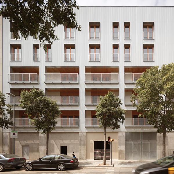 Así de bien se vive en las nuevas viviendas cooperativas del barrio de Poblenou en Barcelona