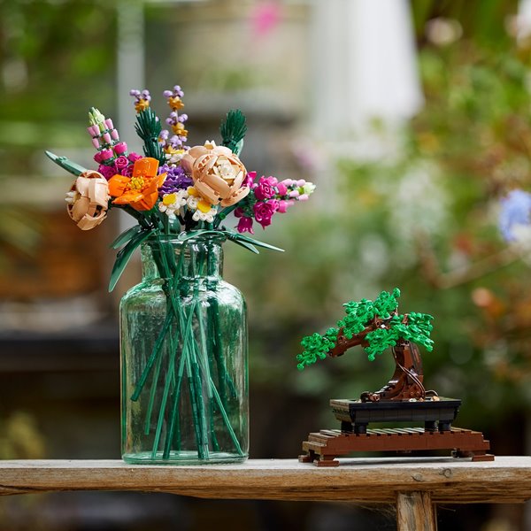 Estas plantas de interior nunca se mueren (porque son de Lego)