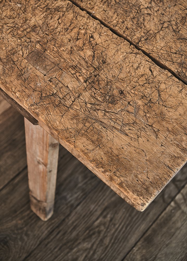 apartamento amberes vincent van duysen detalle mesa de madera