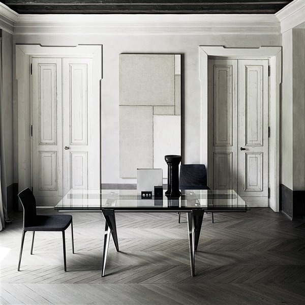 Mesas extensibles para ganar espacio en el comedor (o en tu rincón de trabajo)