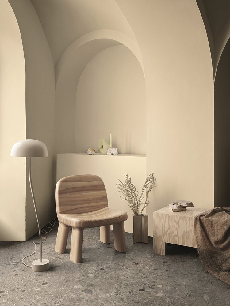 Silla Maximus, de madera maciza, diseño de Johan Andander para Blå Station.