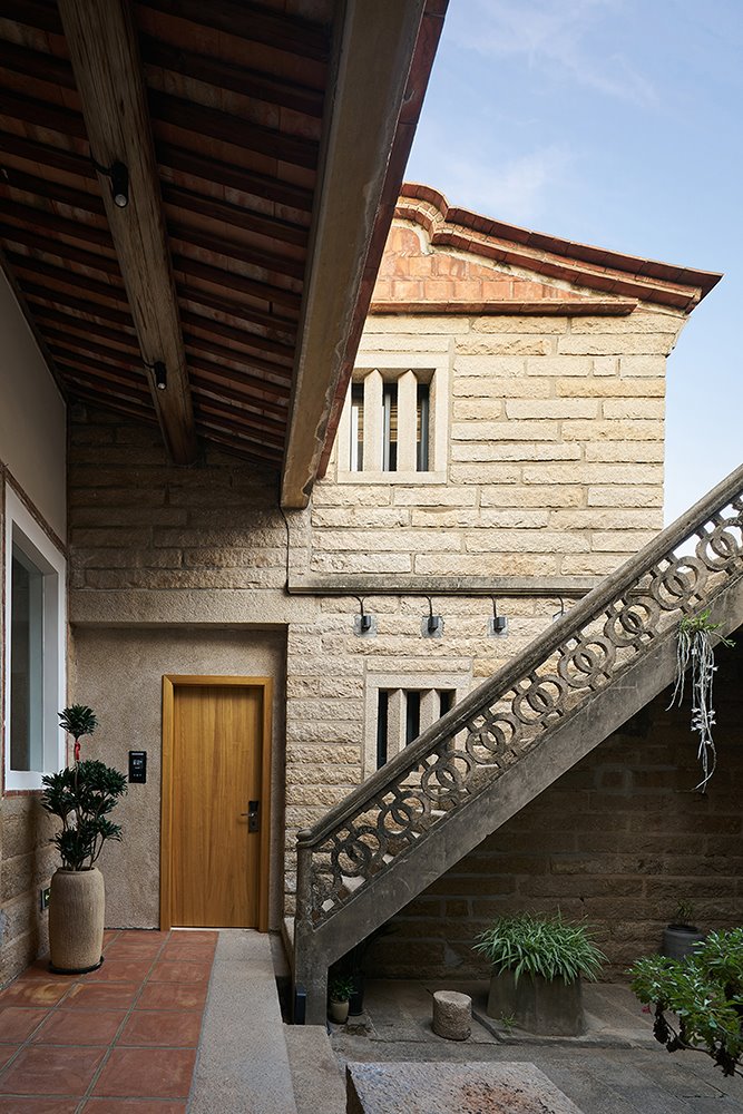 casa en china Huang Zhiyong escalera exterior