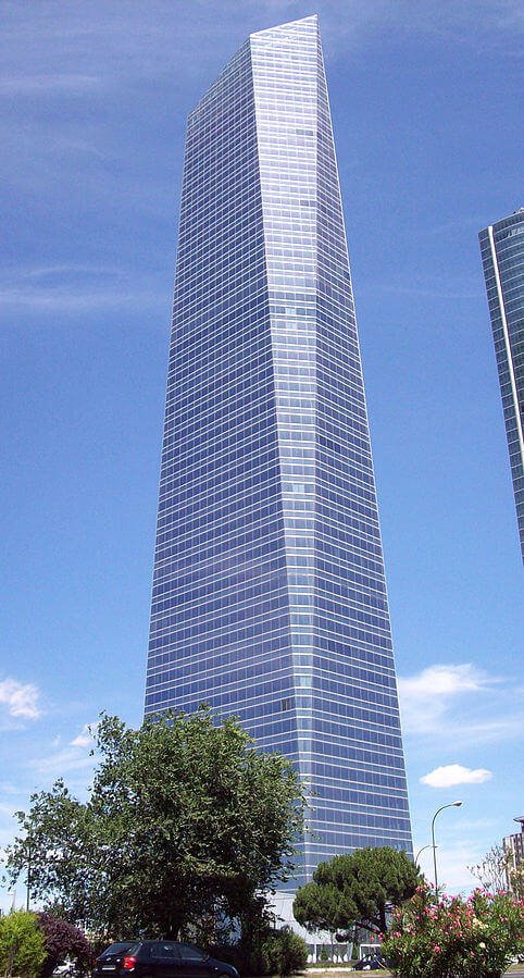 Torre-de-Cristal-Cuatro-Torres