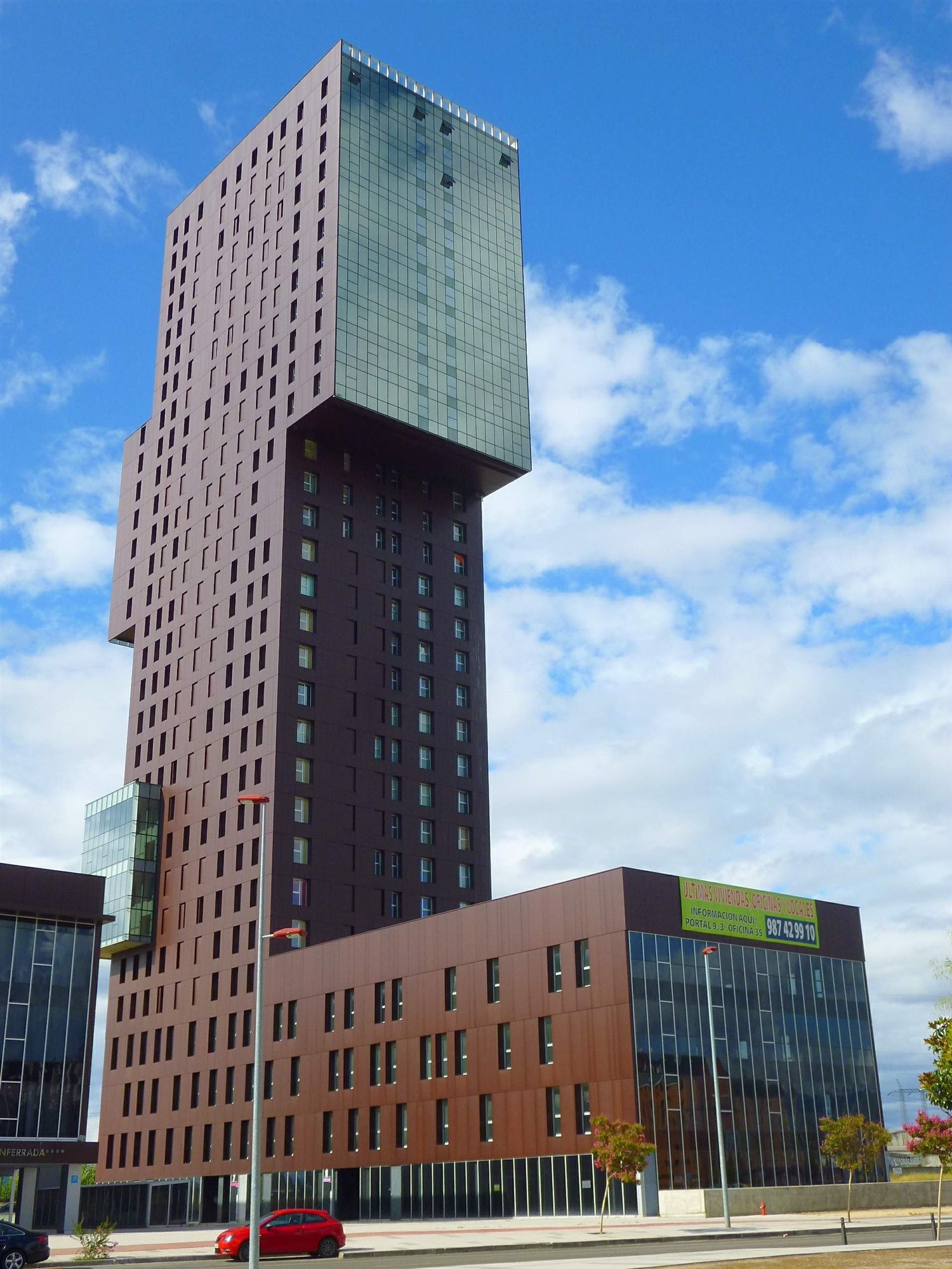 Torre de la Rosaleda. 107 m. Castilla y León.