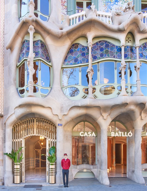 Así es la boutique Cartier en la Casa Batlló (tan lujosa como efímera)