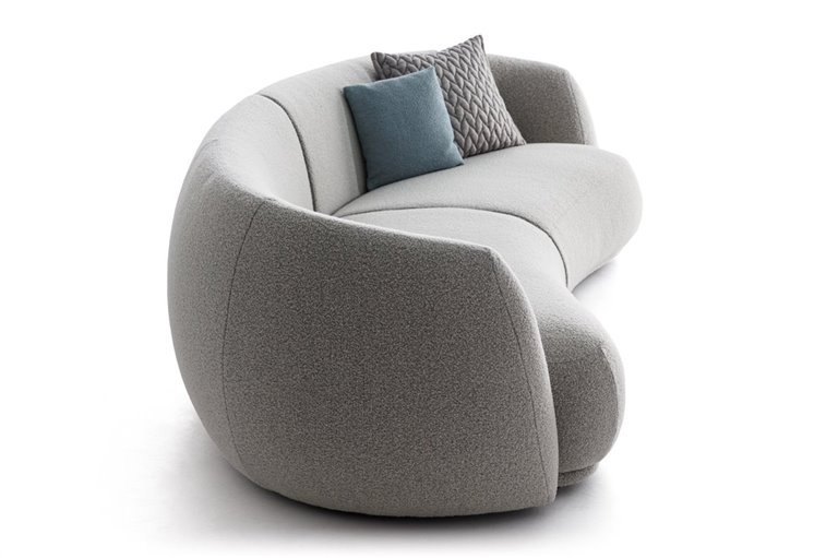 sofa-pacific-patricia-urquiolapara-moroso. Curvado