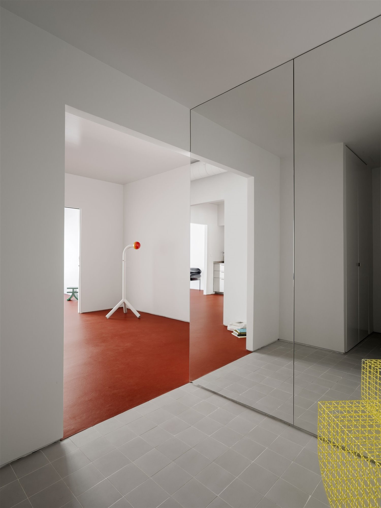 Casa flexible con geometrías en Madrid estudio Hanghar