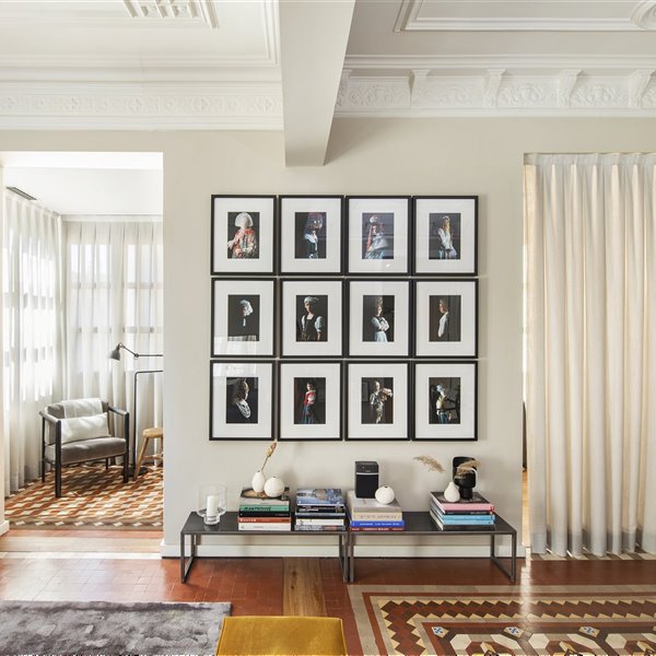 Cómo crear una 'gallery wall' en casa como si fuese una galería de arte