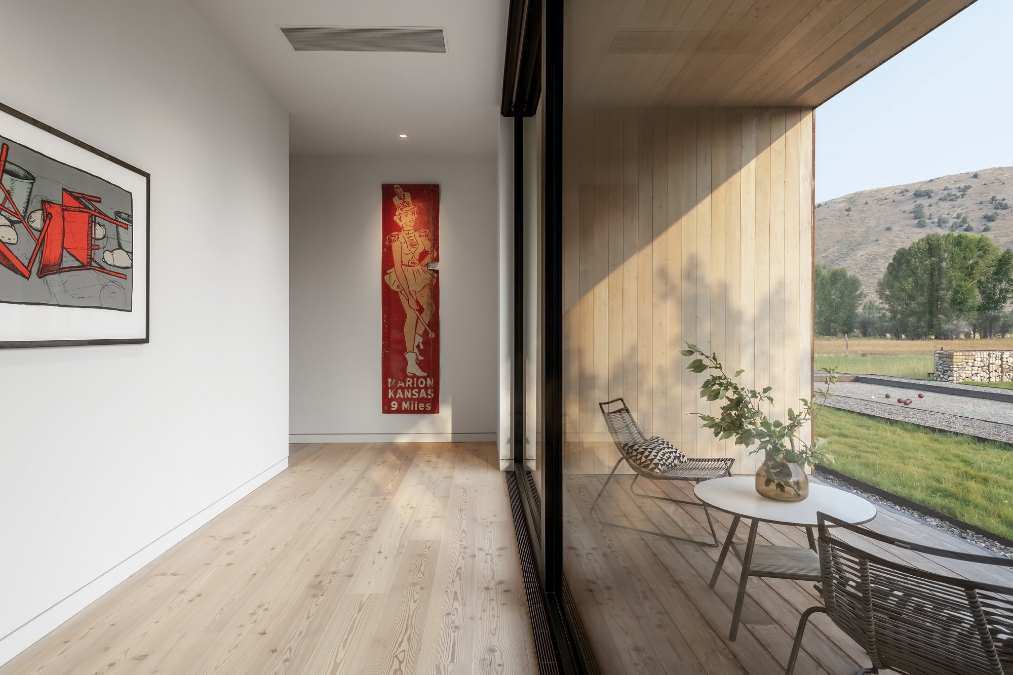 21-CLB-Dogtrot-Hall-7335