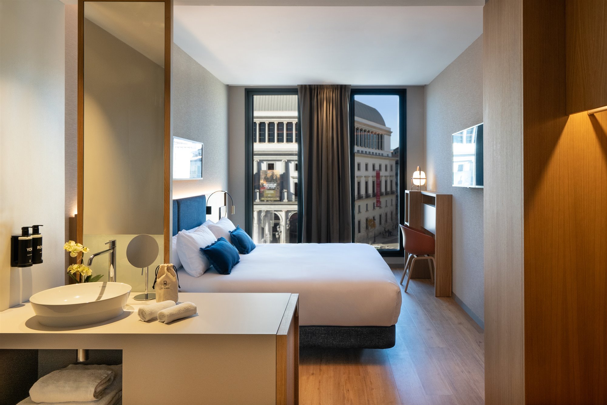 ocean drive madrid dormitorio