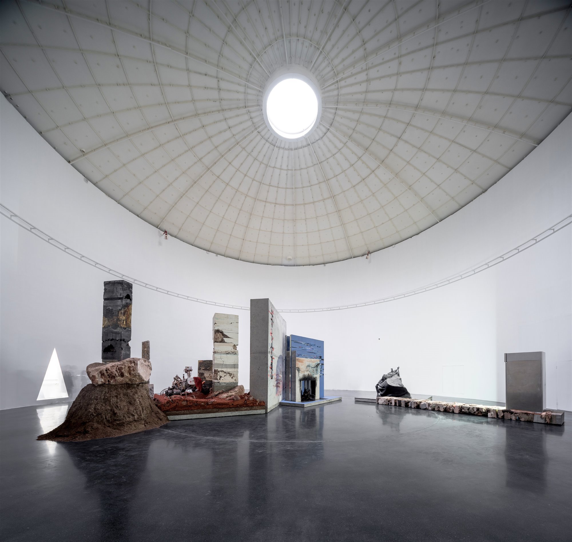 Libro Reinventando la arquitectura en China. Tank Shangai