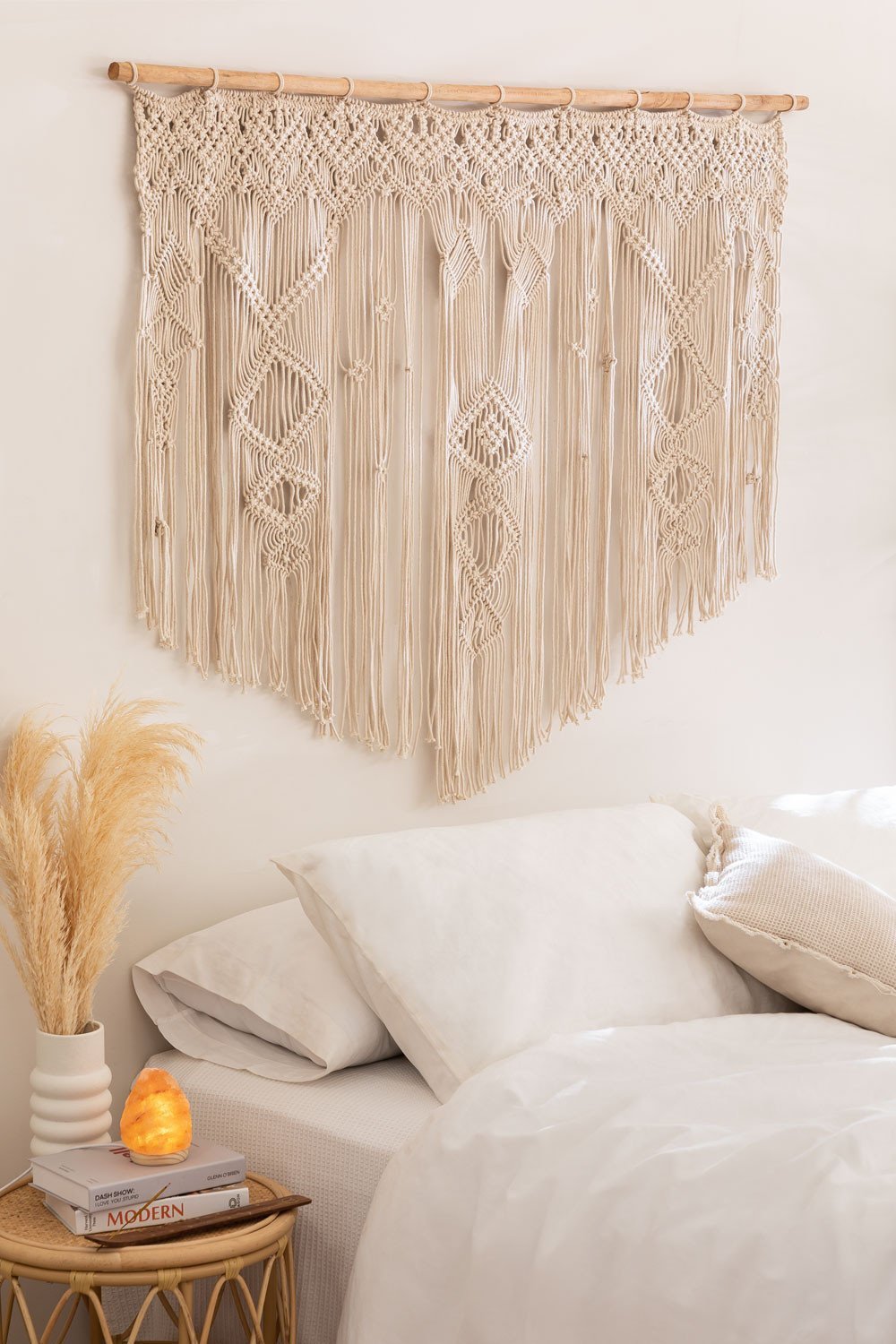 ¿Te gustaría este cabezal de cama de macramé? Foto: Arquitecturaydiseno