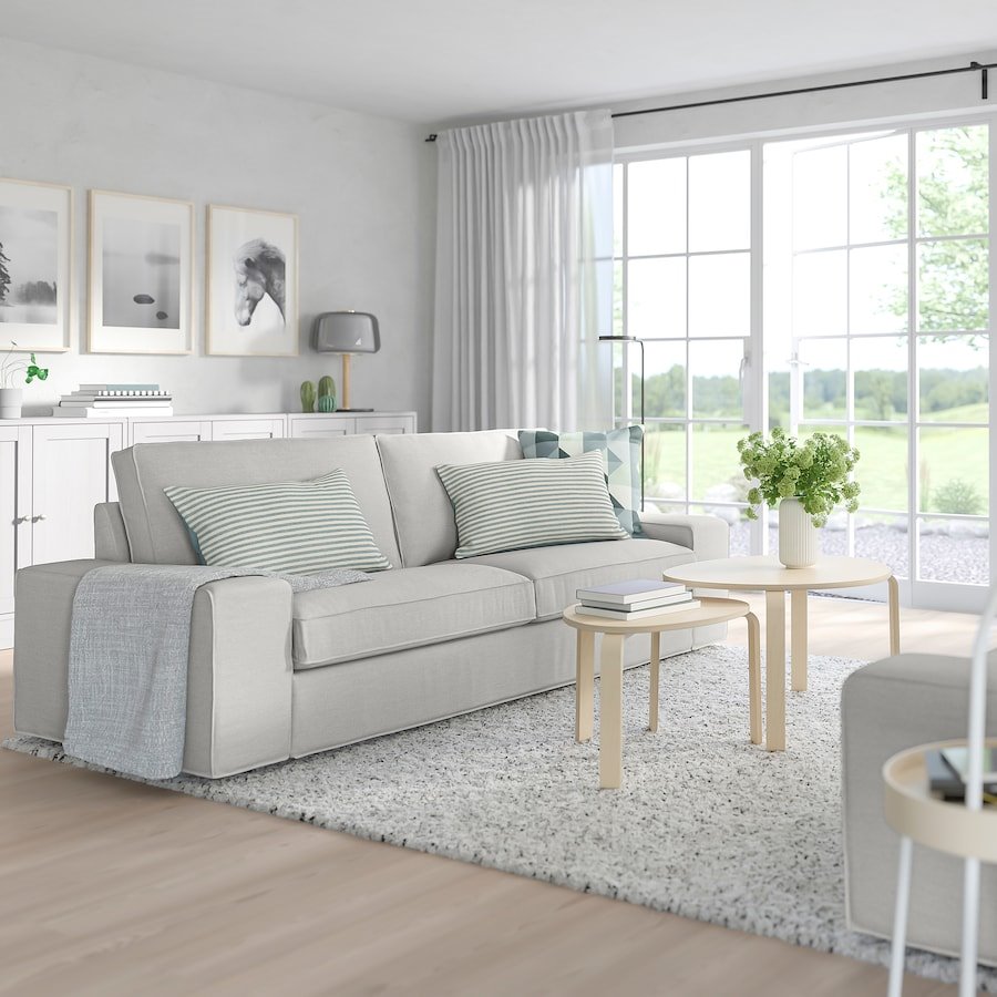 sofa Ikea. "El gris es aburrido" 