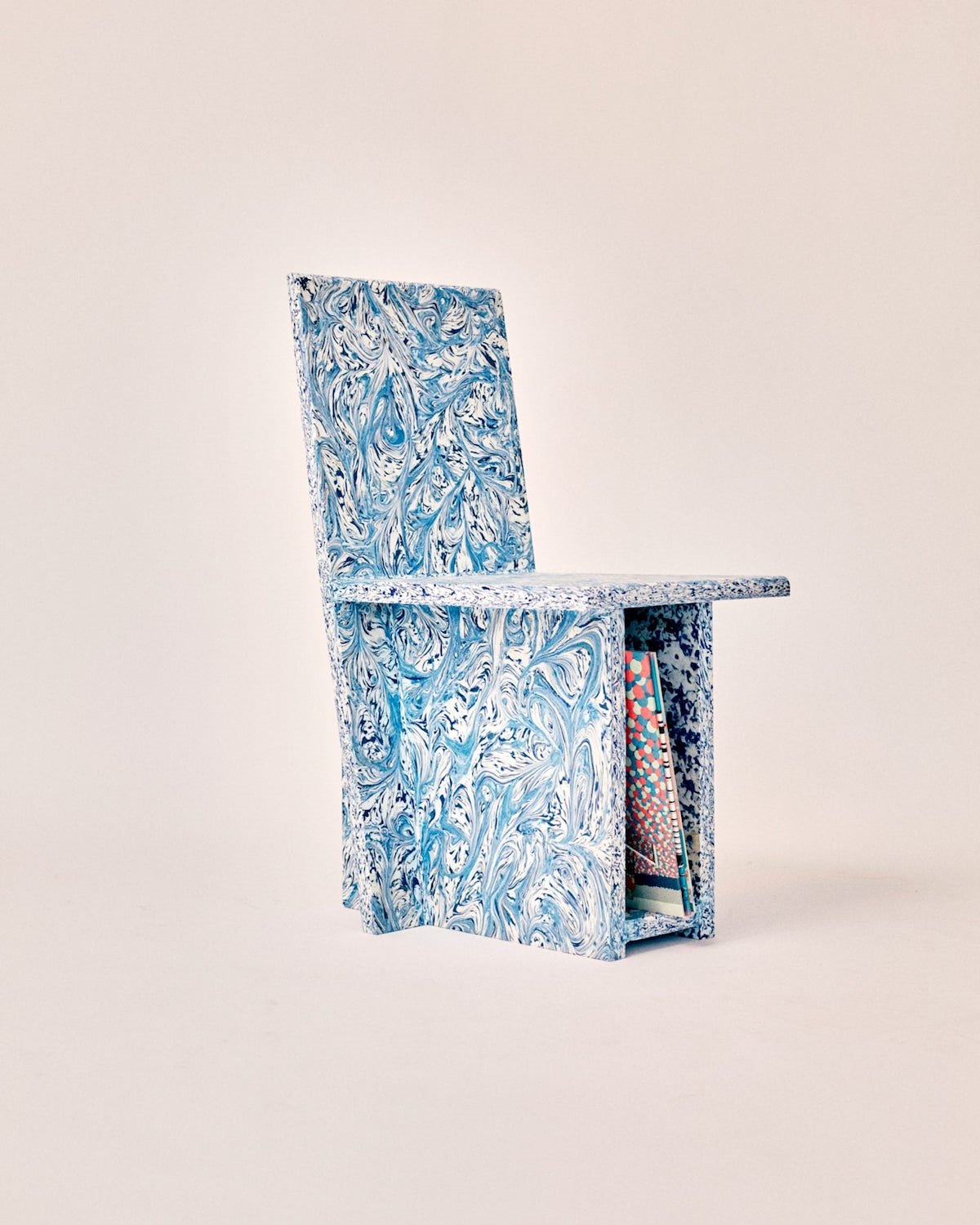 Silla sostenible de Space Available y Peggy Gou
