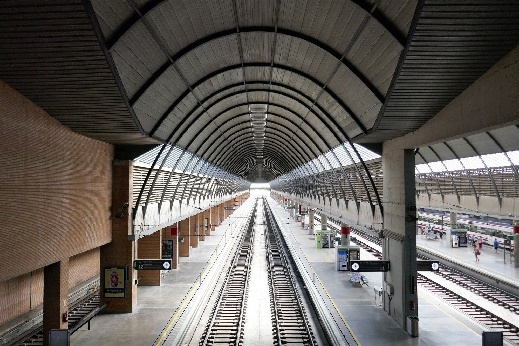 10 Estación de Santa Justa de Cruz y Ortiz en Sevilla