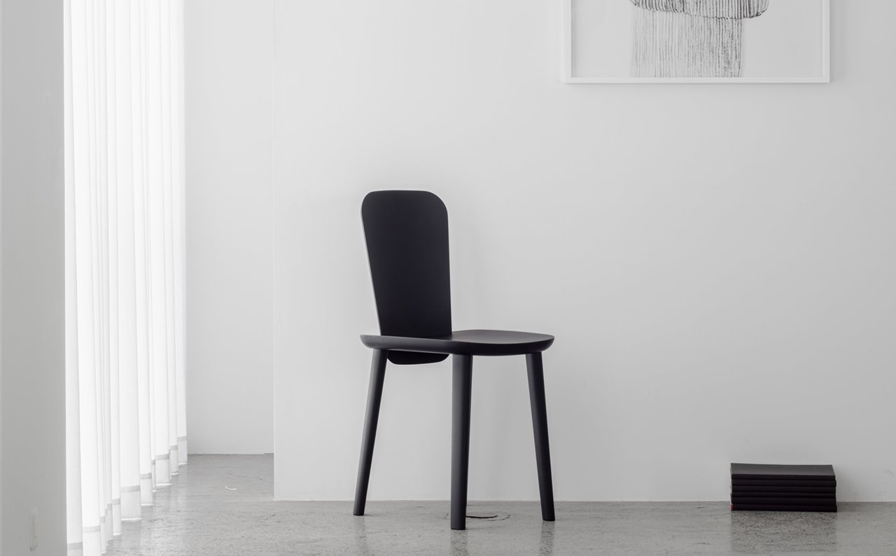 Silla Shaku de Ronan & Erwan Bouroullec.