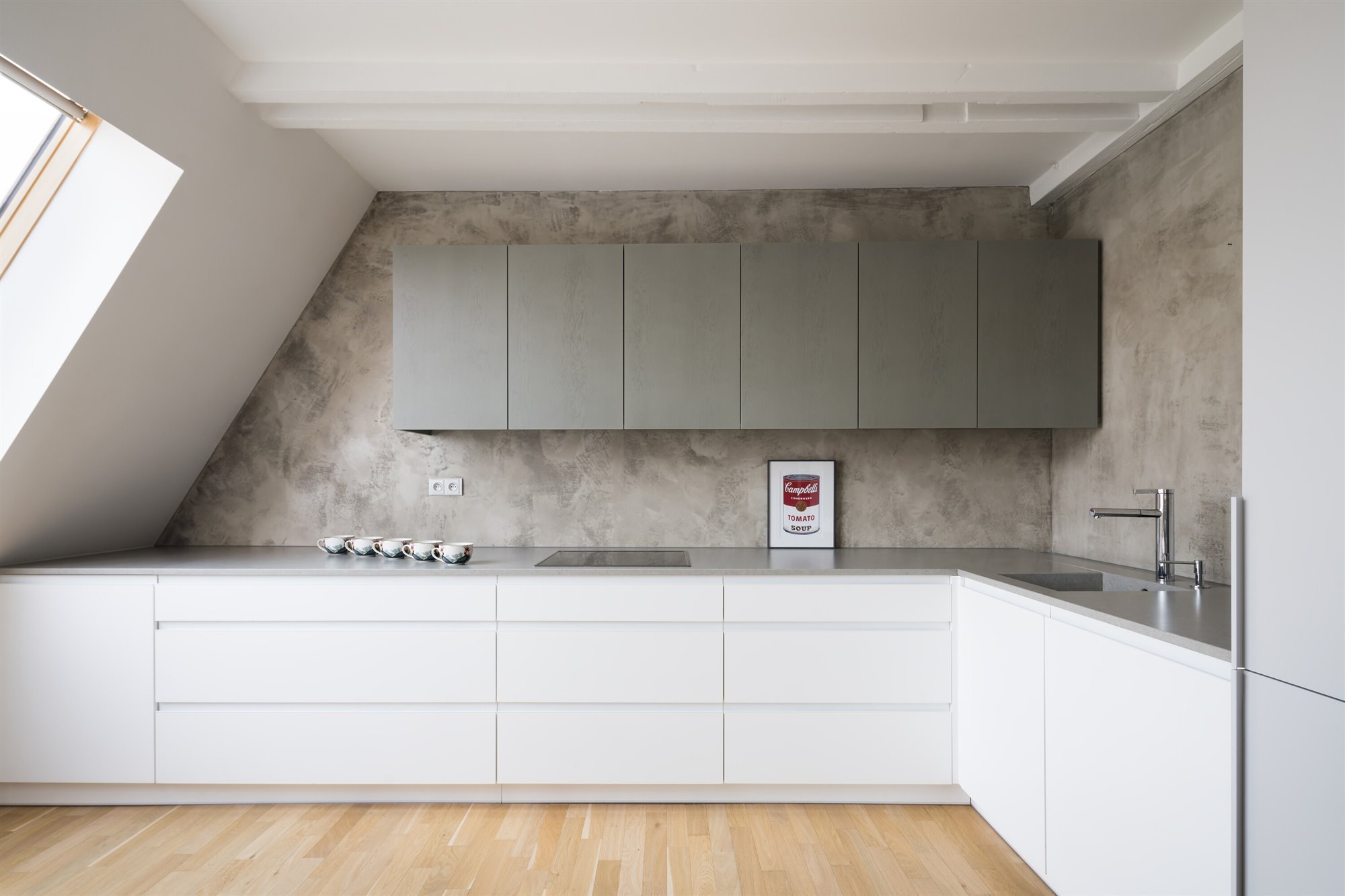 0 cocina blanca y gris