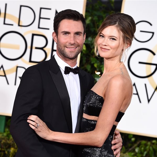 La nueva mansión del cantante Adam Levine (con pista de tenis en el jardín) 