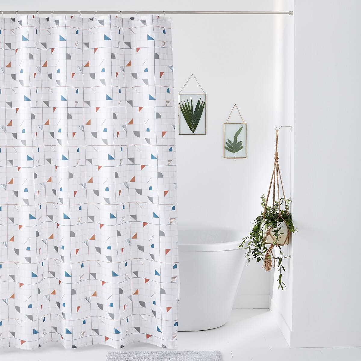 Cortinas de ducha de diseño: para no perder el estilo ni en el baño