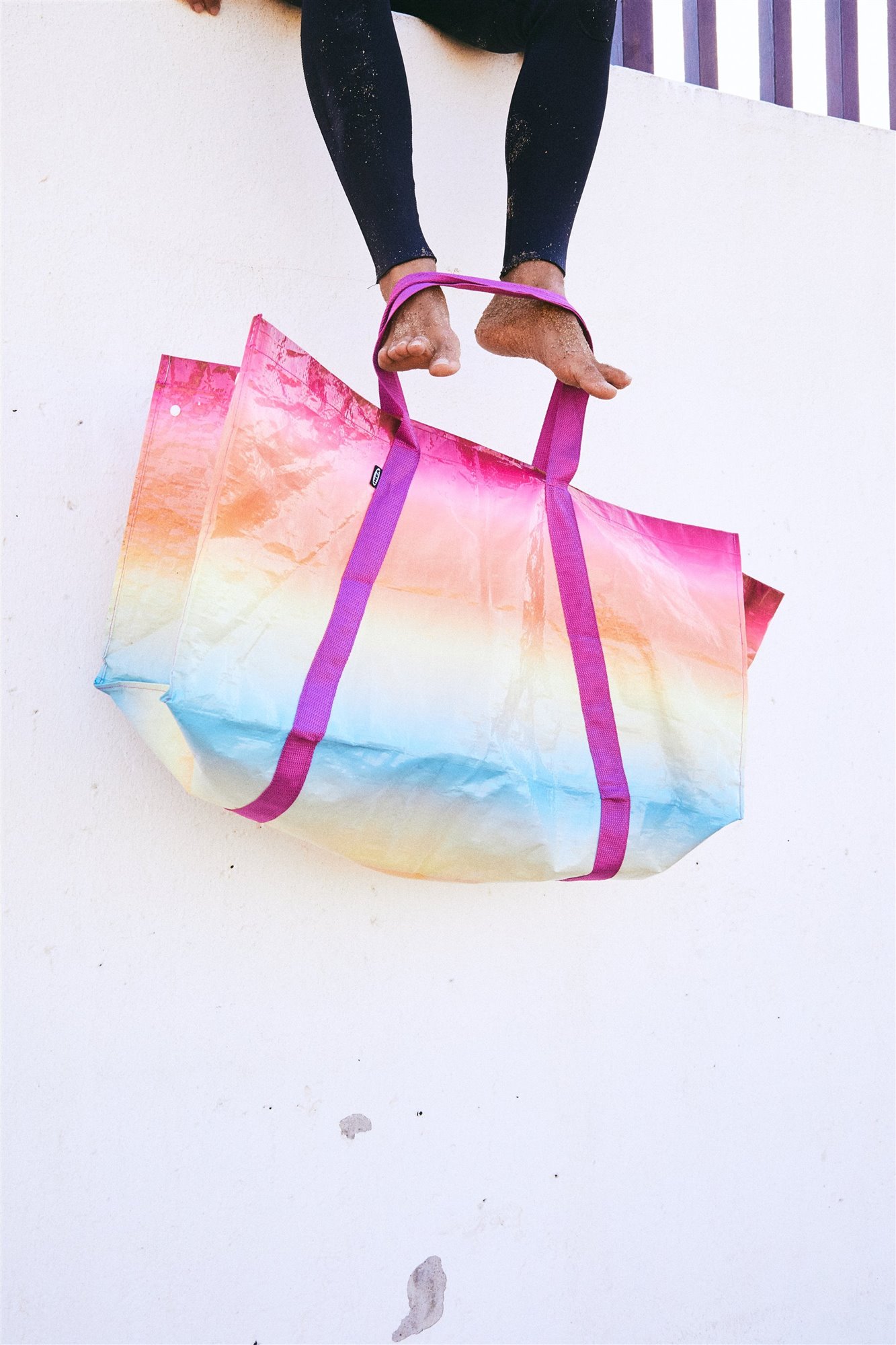 Ikea colaboración surf KÅSEBERGA bolsa colores