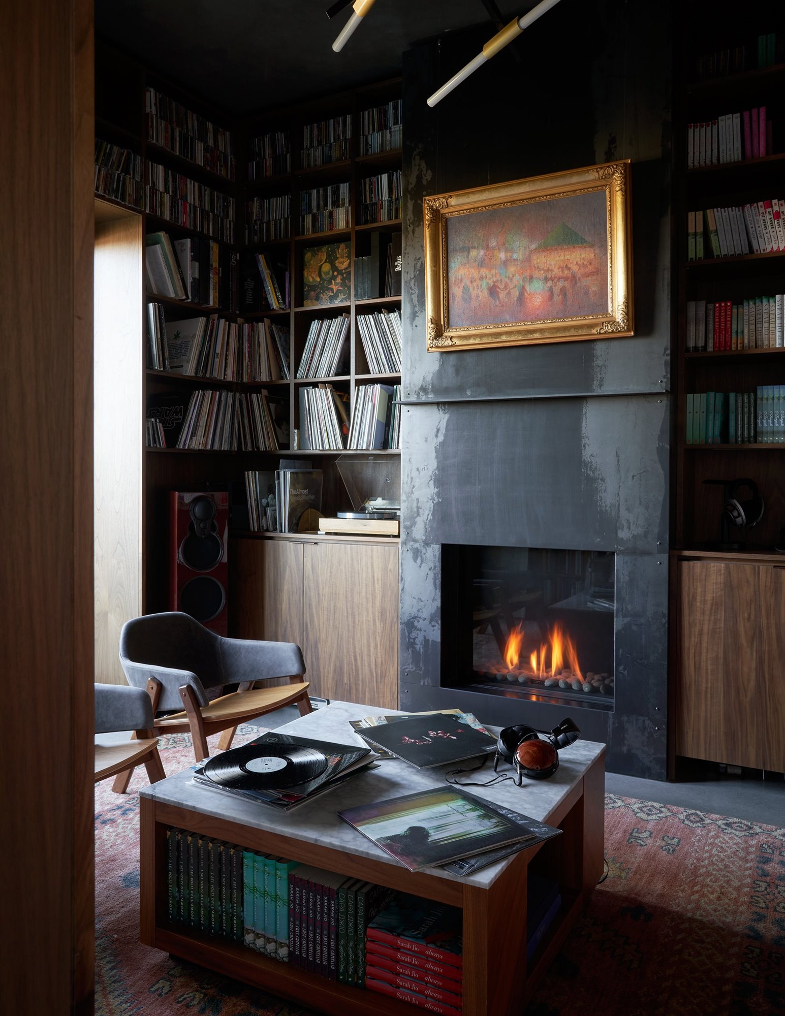 0 chimenea GO'C SOUND HOUSE Library
