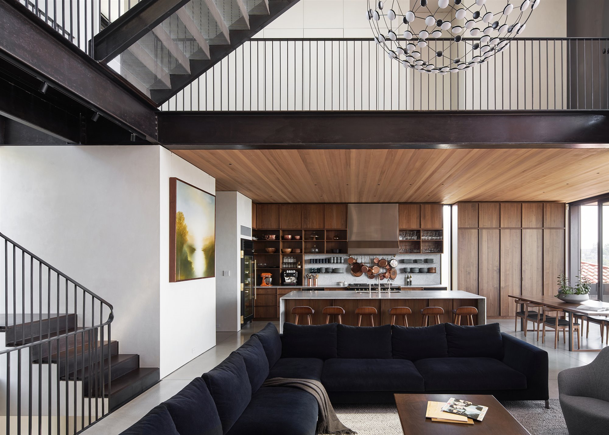 0 zona de estar cocina y escalerasGO'C SOUND HOUSE Kitchen and Living 1