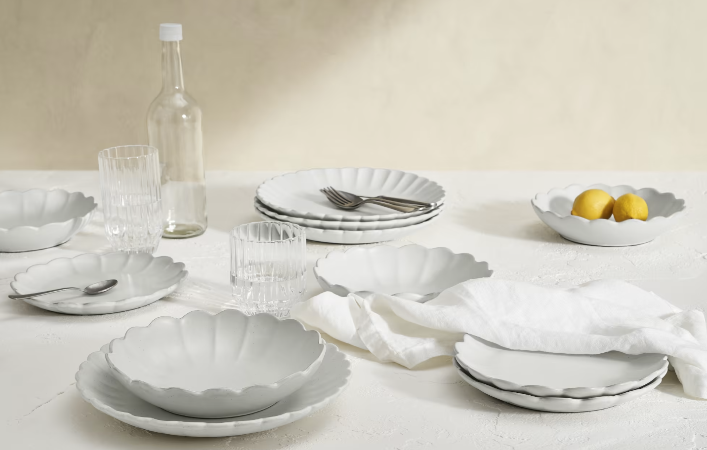 vajilla plato blanco 