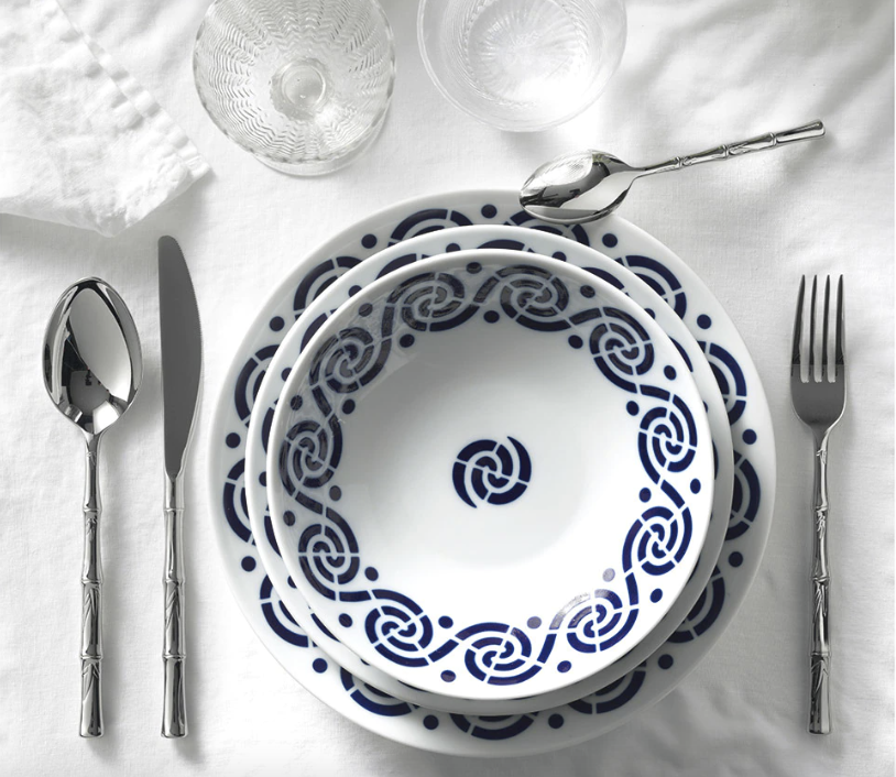 vajilla plato Sagadelos azul y blanco