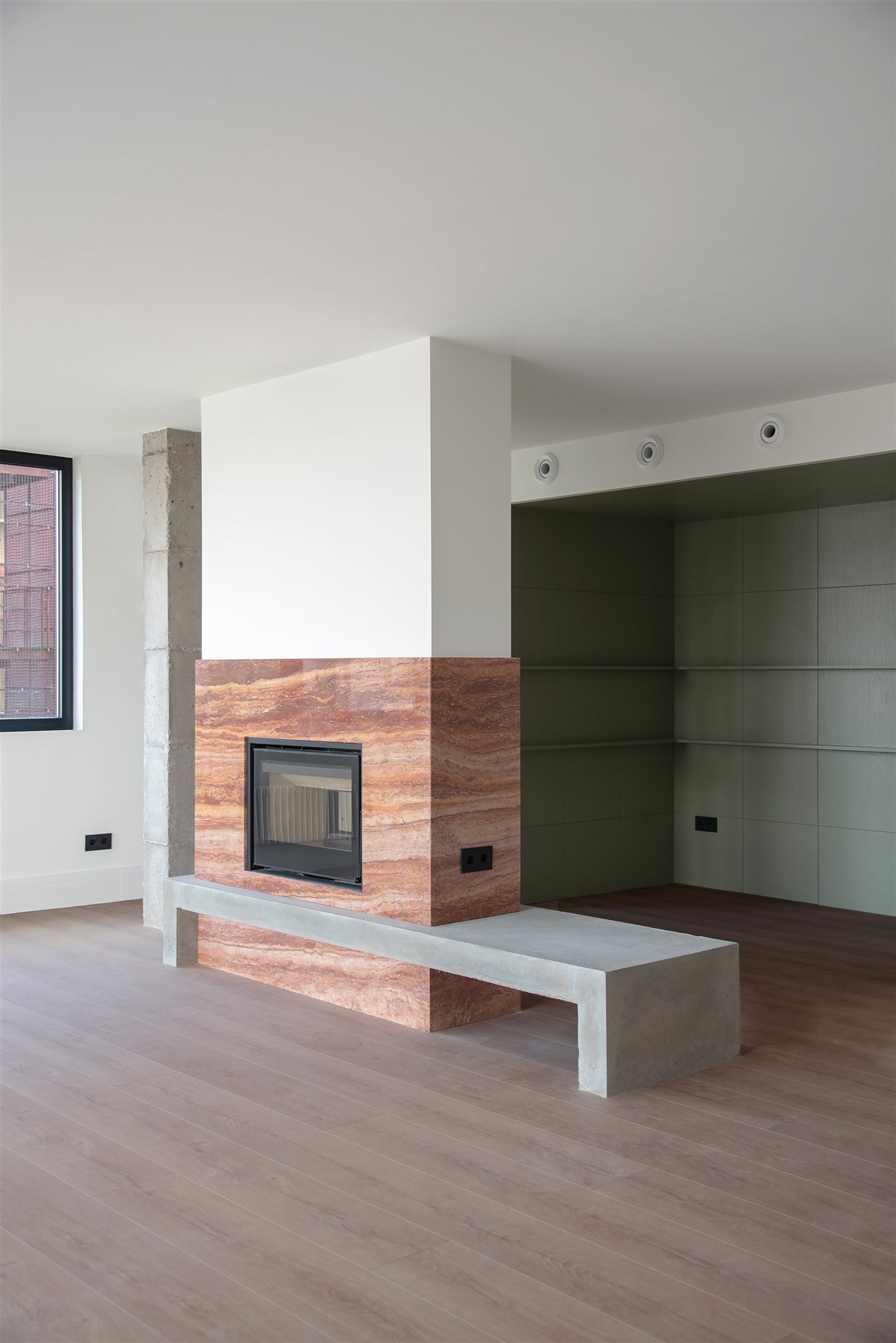 chimenea salón casa Plutarco