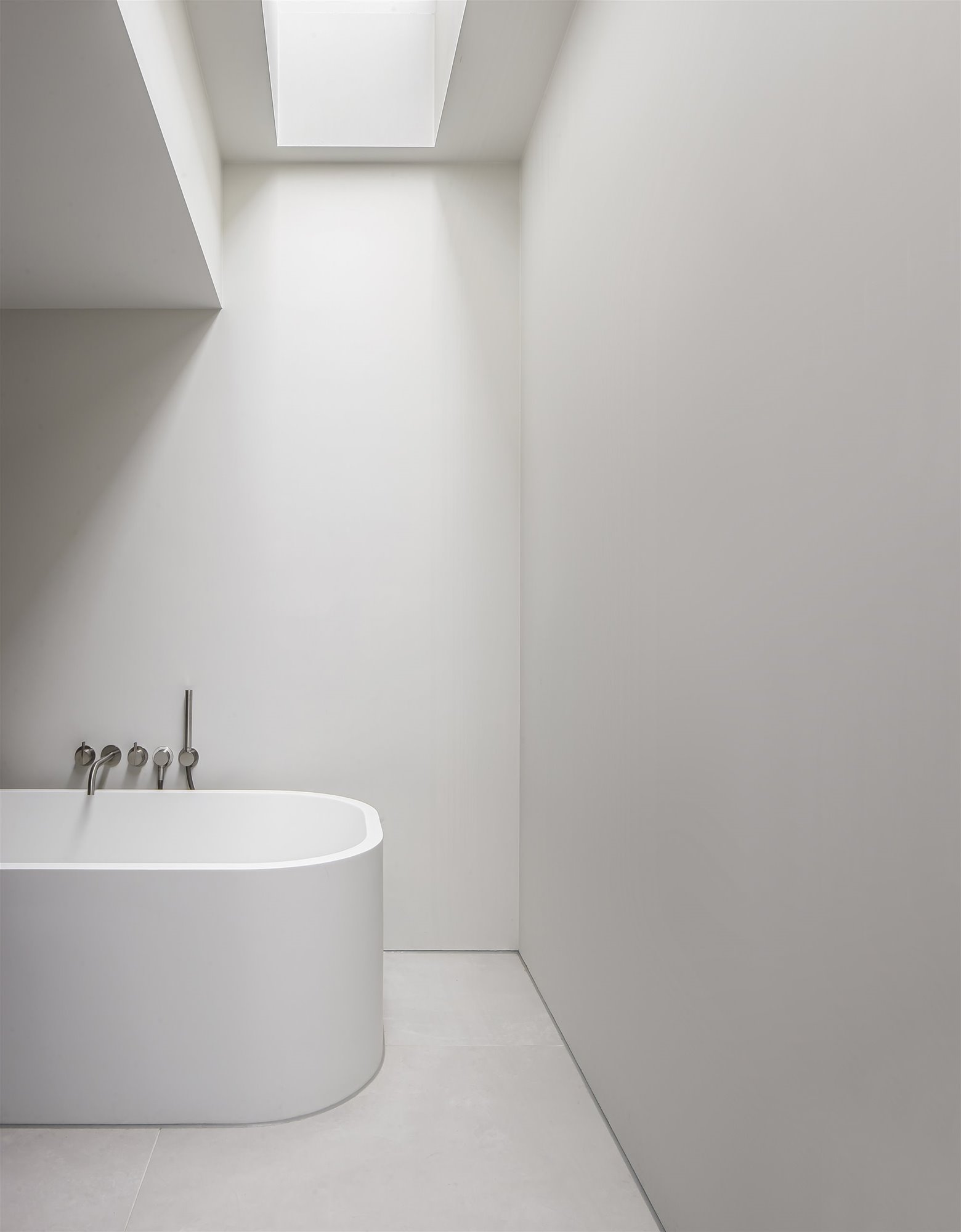 studio piet boon edificio amsterdam baño bañera blanca