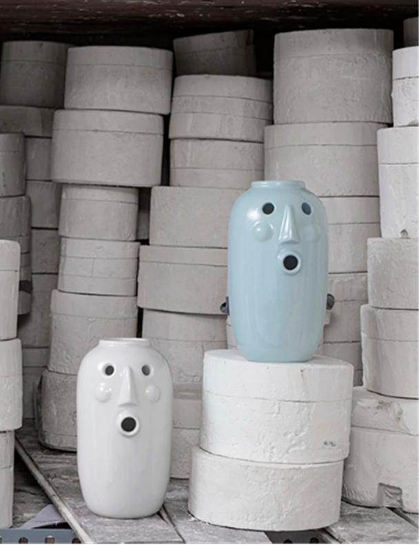 Estos jarrones gallegos hechos a mano están pensados para proteger tu casa