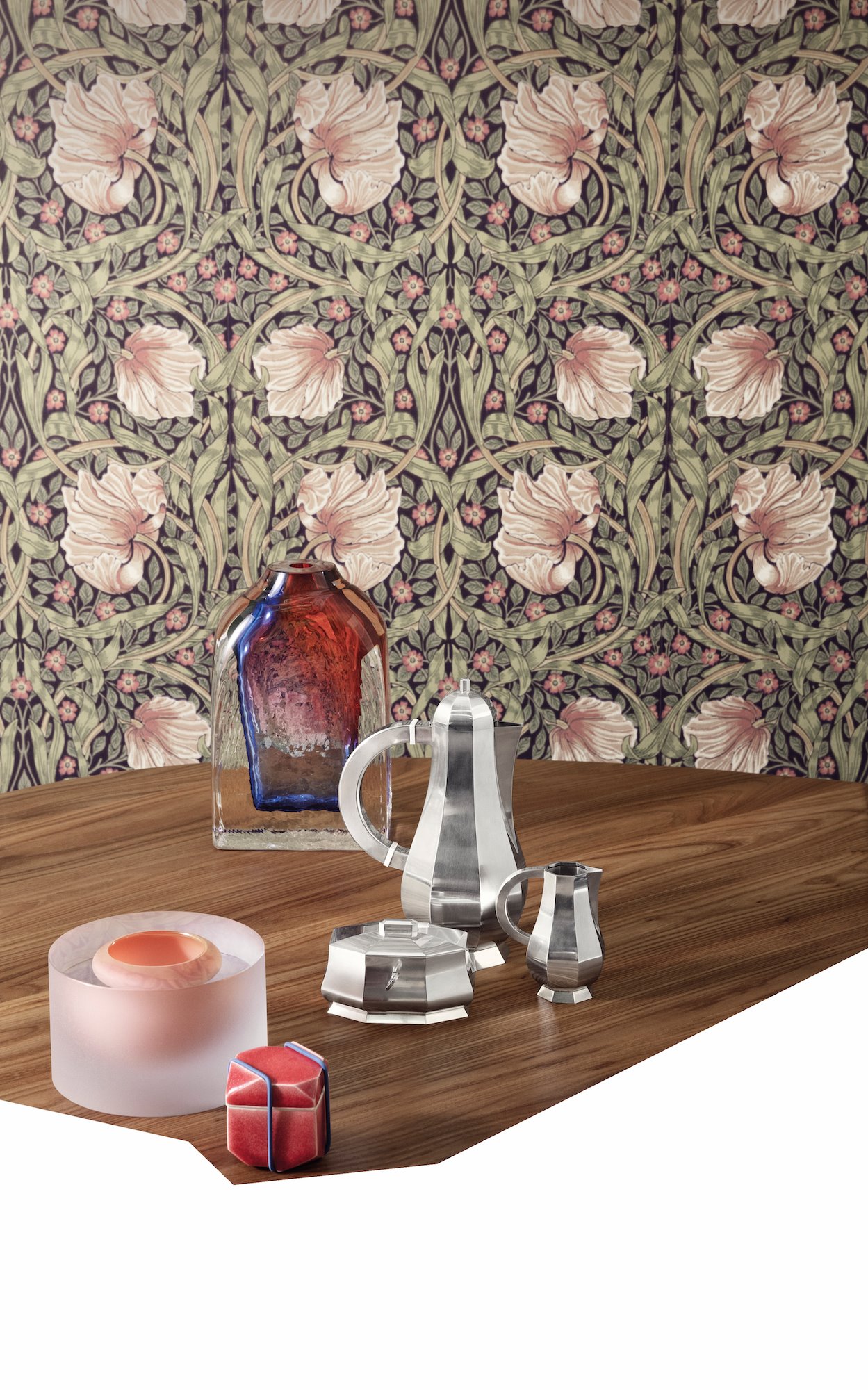 La estética de William Morris sigue siendo una fuente de inspiración, con la Naturaleza en el centro de su trabajo. 